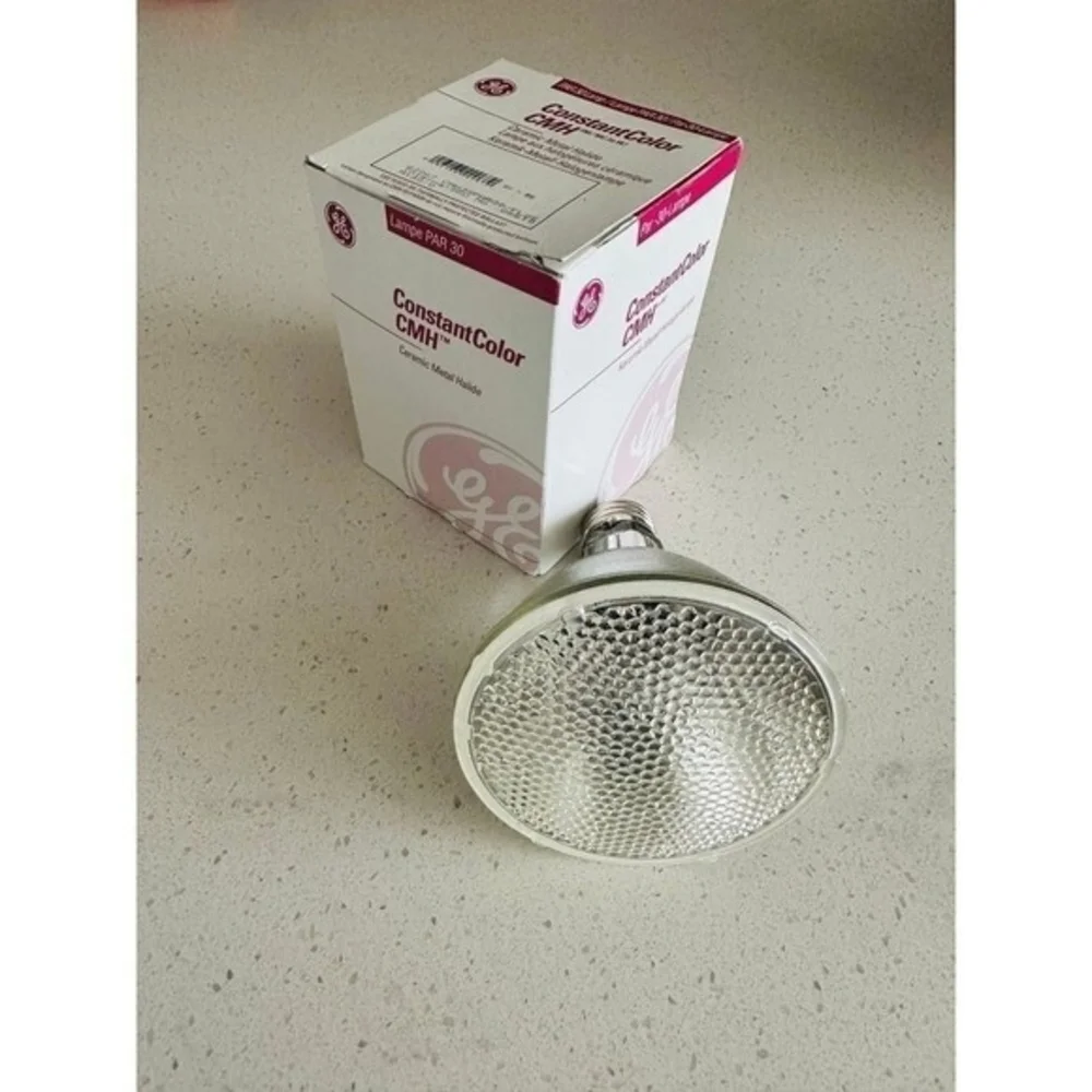 GE PAR30 M130 Ceramic Metal Halide CMH Lamp Bulb Constant Color NIB